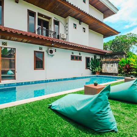Starloka Saba Bali Hotel Blahbatu Exterior foto